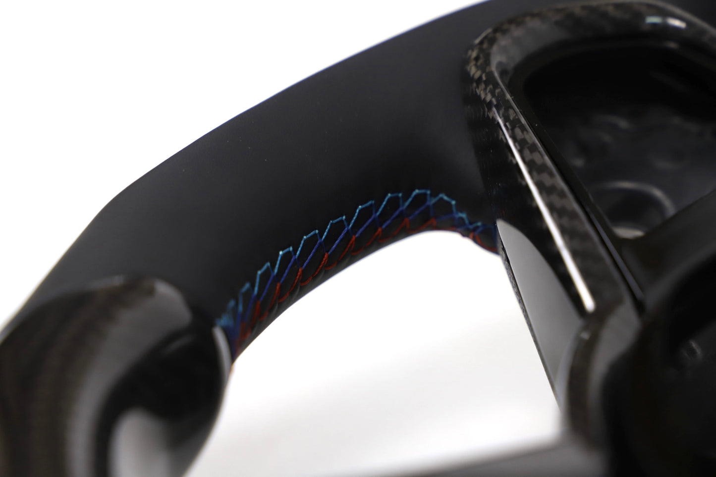 Lenkrad BMW G8x LCI Carbon / M Stiching / M 12h Makierung