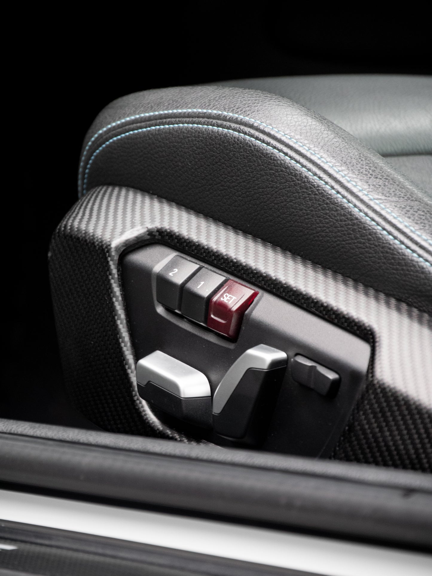 Matt Carbon Sitzcover Seitenverkleidung – Passend für BMW F87