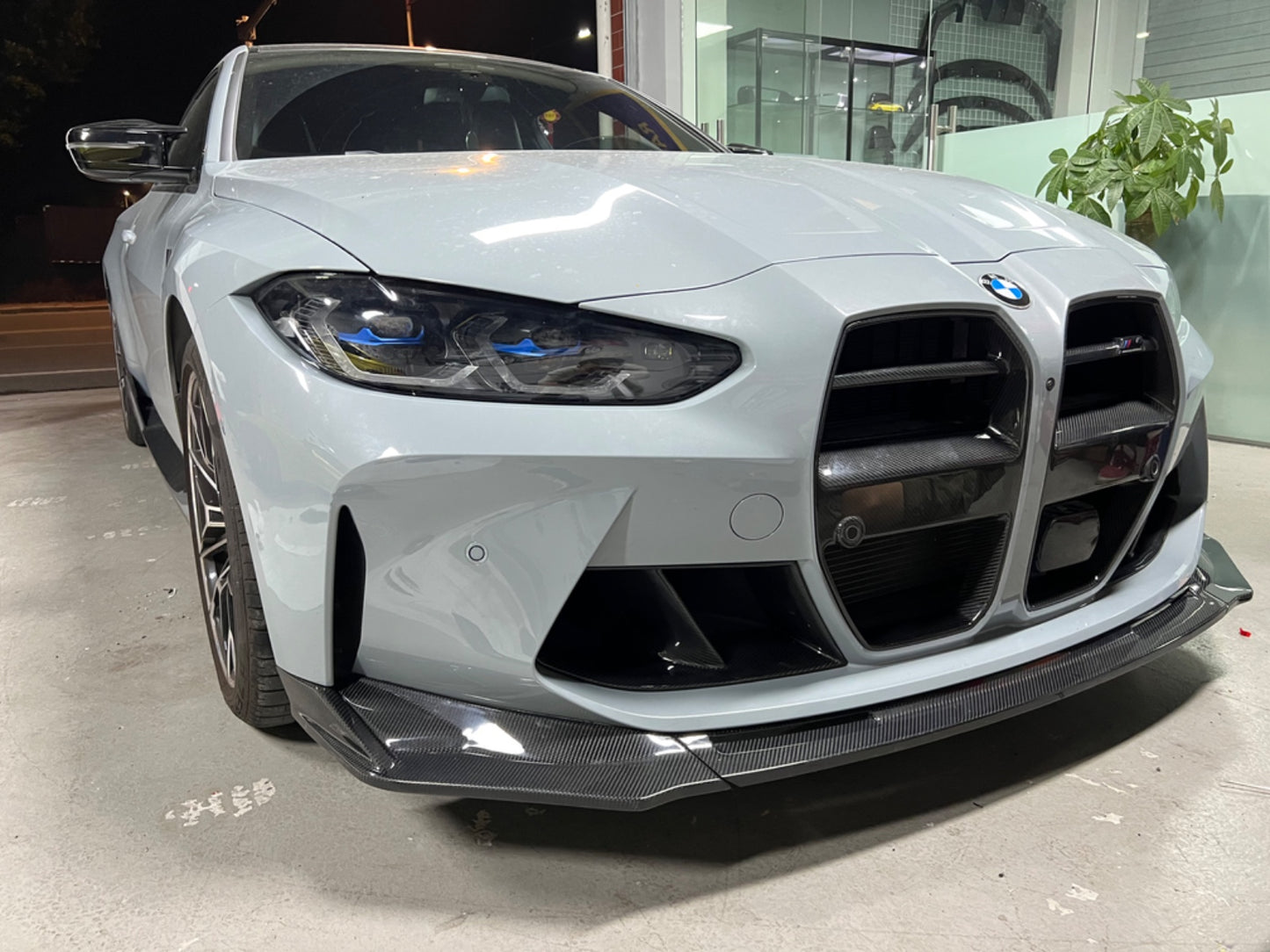 Frontlippe V Style Carbon passend für BMW M3 (G80/G81) M4 (G82/G83)